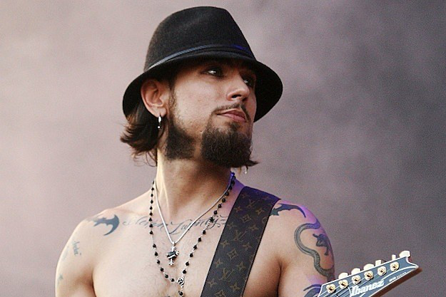 Sejarah Hari Ini: Dave Navarro dan Awal Perjalanannya