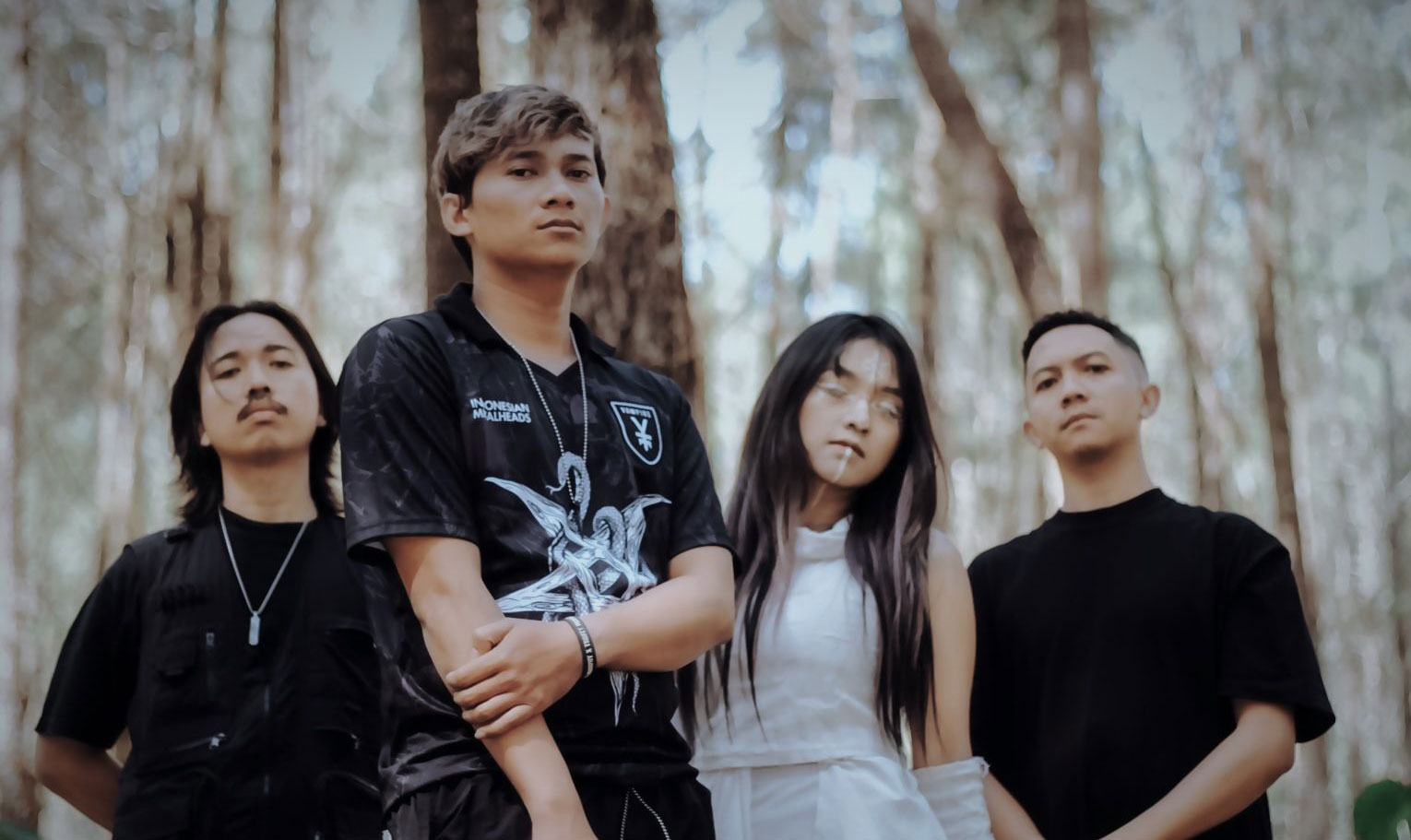 Nymeria Padukan Distorsi dan Orkestra dalam Single Baru "Fatum"