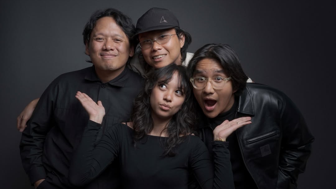 Grrrl Gang di KEXP Seattle: Sebuah Validasi, Distorsi, dan Jejak yang Menolak Lenyap